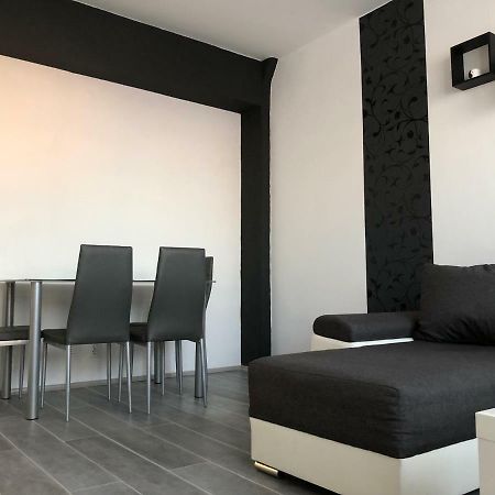 Dave Apartman Szeged Exteriör bild